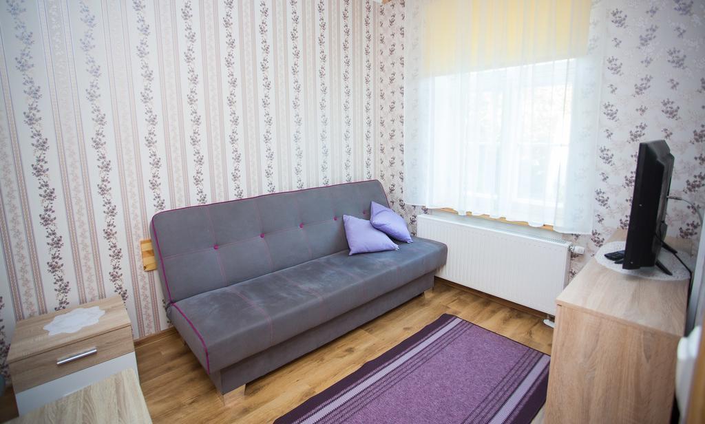 Katariina Guesthouse Rakvere Exterior foto