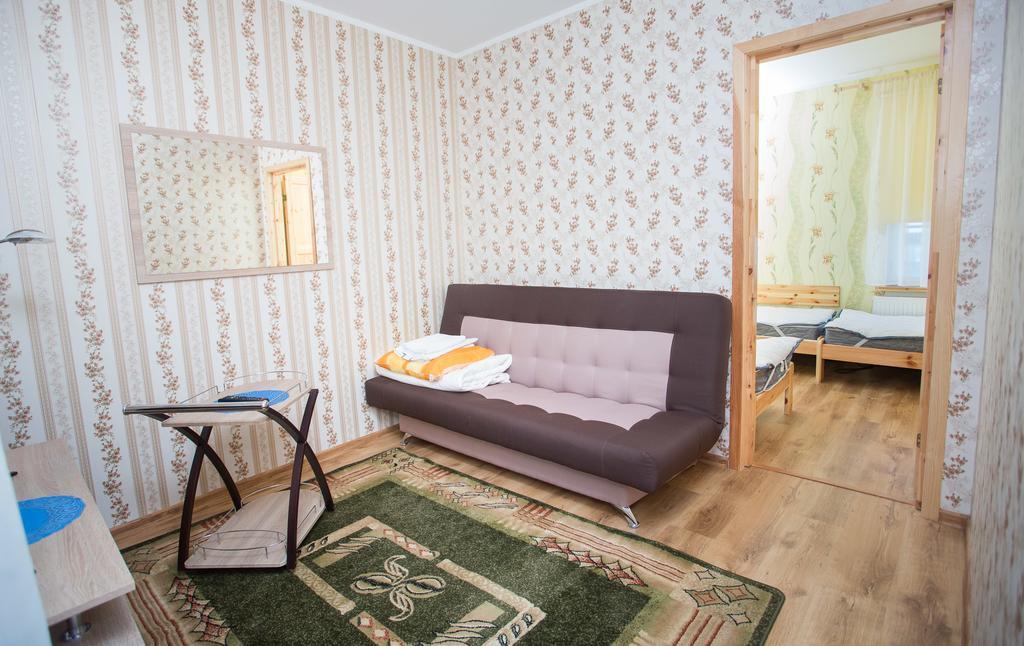 Katariina Guesthouse Rakvere Exterior foto
